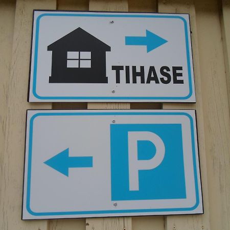 Tihase Puhkemajake 派尔努 外观 照片