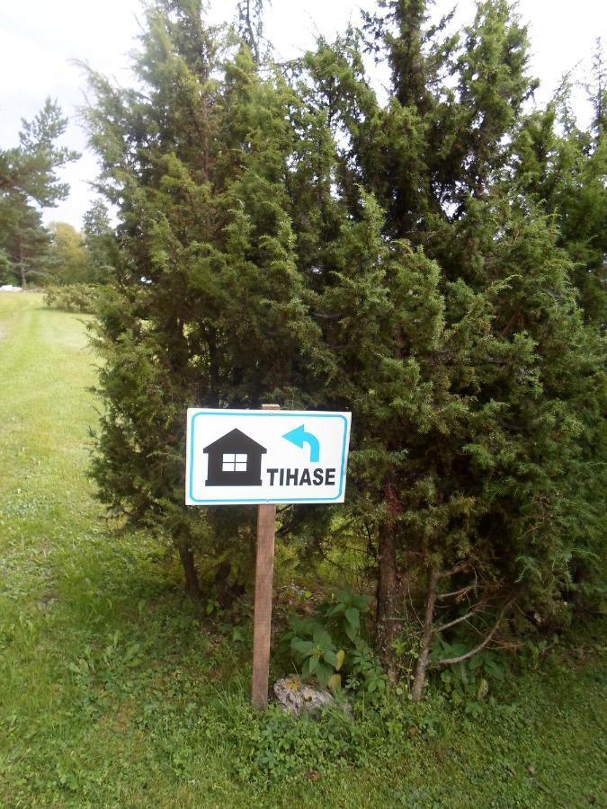 Tihase Puhkemajake 派尔努 外观 照片